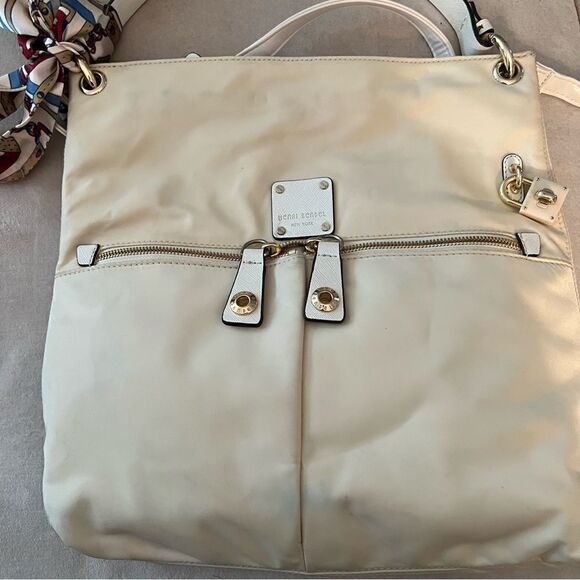 Henri Bendel Messenger Jetsetter - Cream - Picture 4 of 7